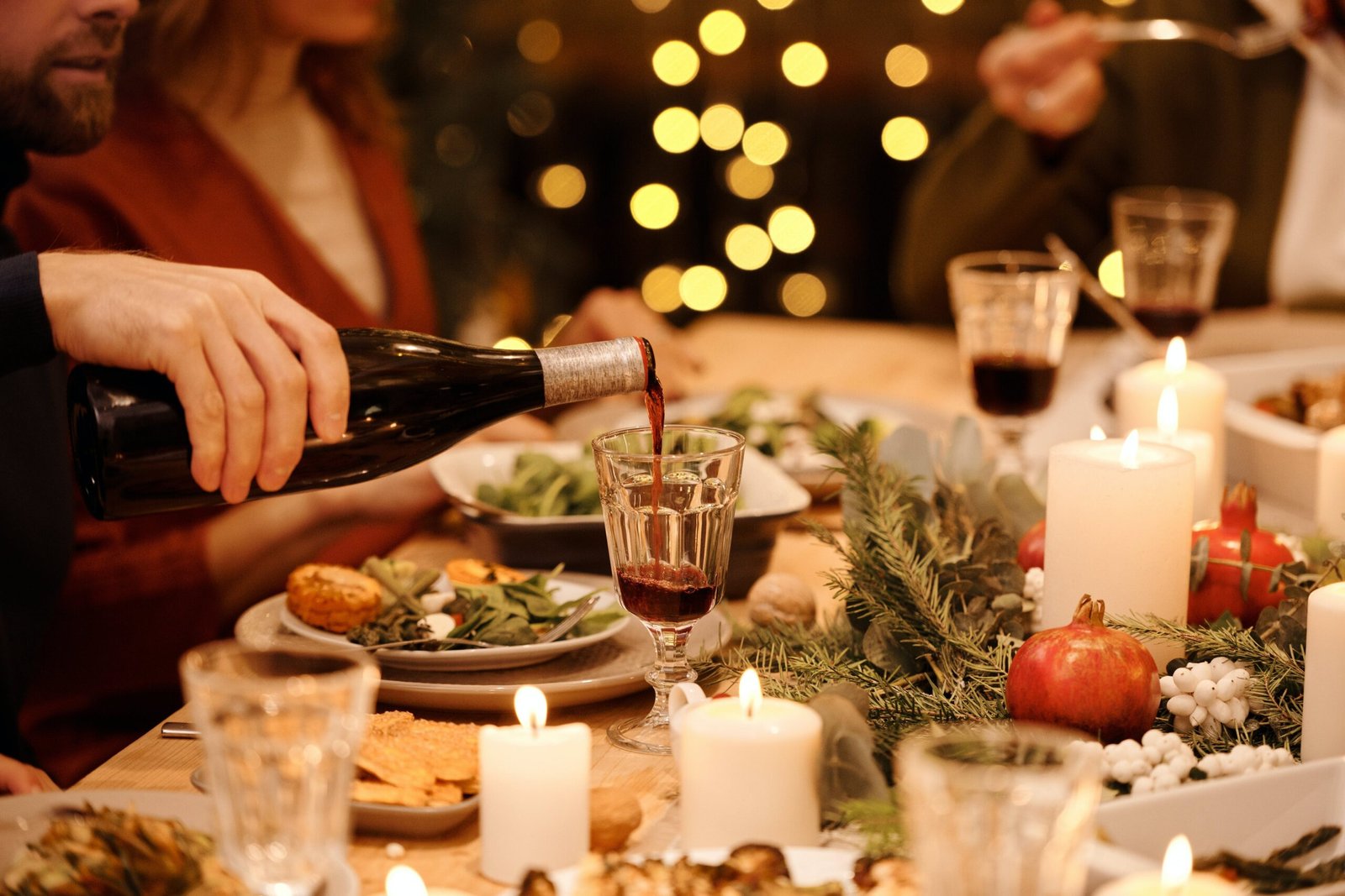 De la Cocina a la Copa: Tres Deliciosas Recetas Navideñas y sus Perfectos Compañeros en Vino